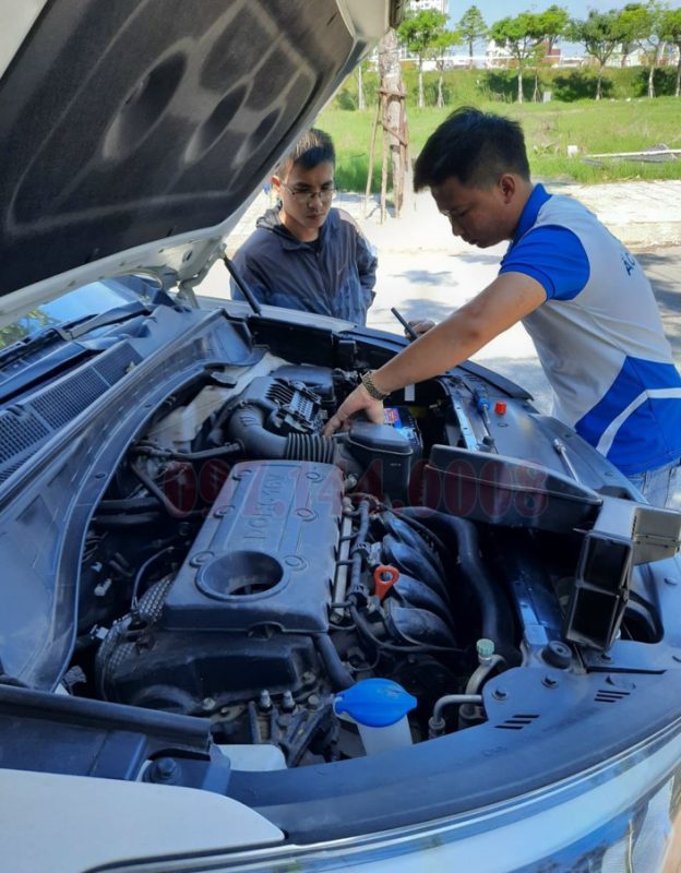 kích bình xe quận phú nhuận
