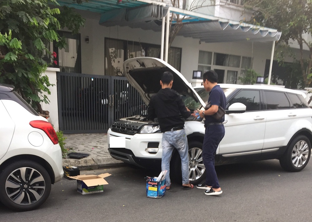 kich bình xe khu vực Tây Hồ