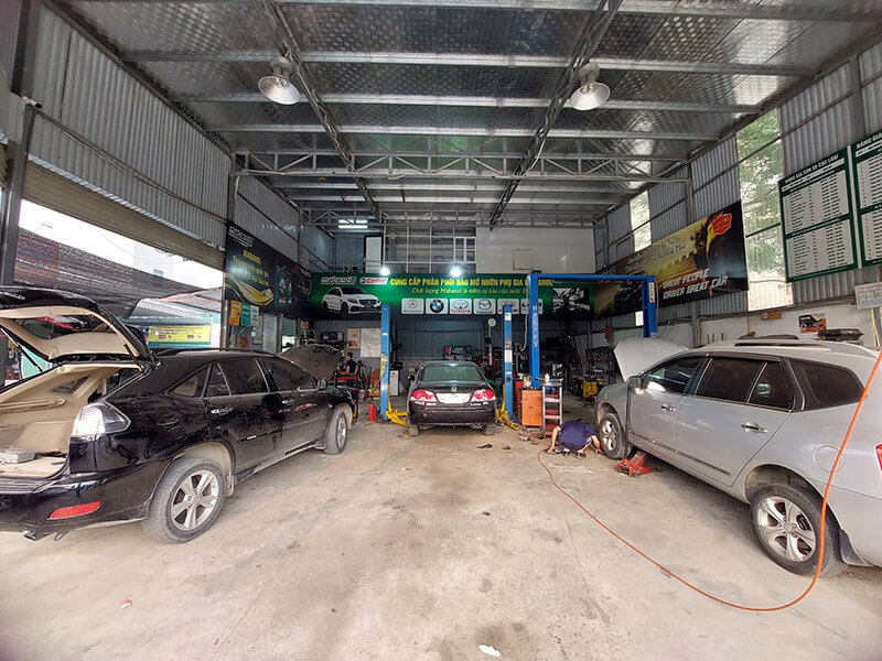 gara sửa ô tô tại Cầu Giấy